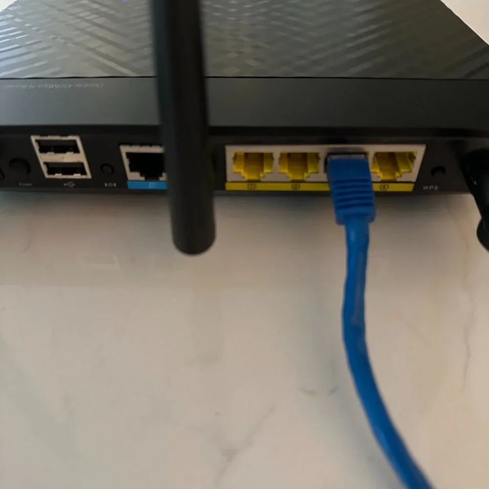 Asus Router Double 450Mbps N Router RT-N66R - Picture 3 of 6